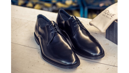Os cinco sapatos sociais masculinos essenciais
