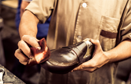 Excelência em sapatos de couro