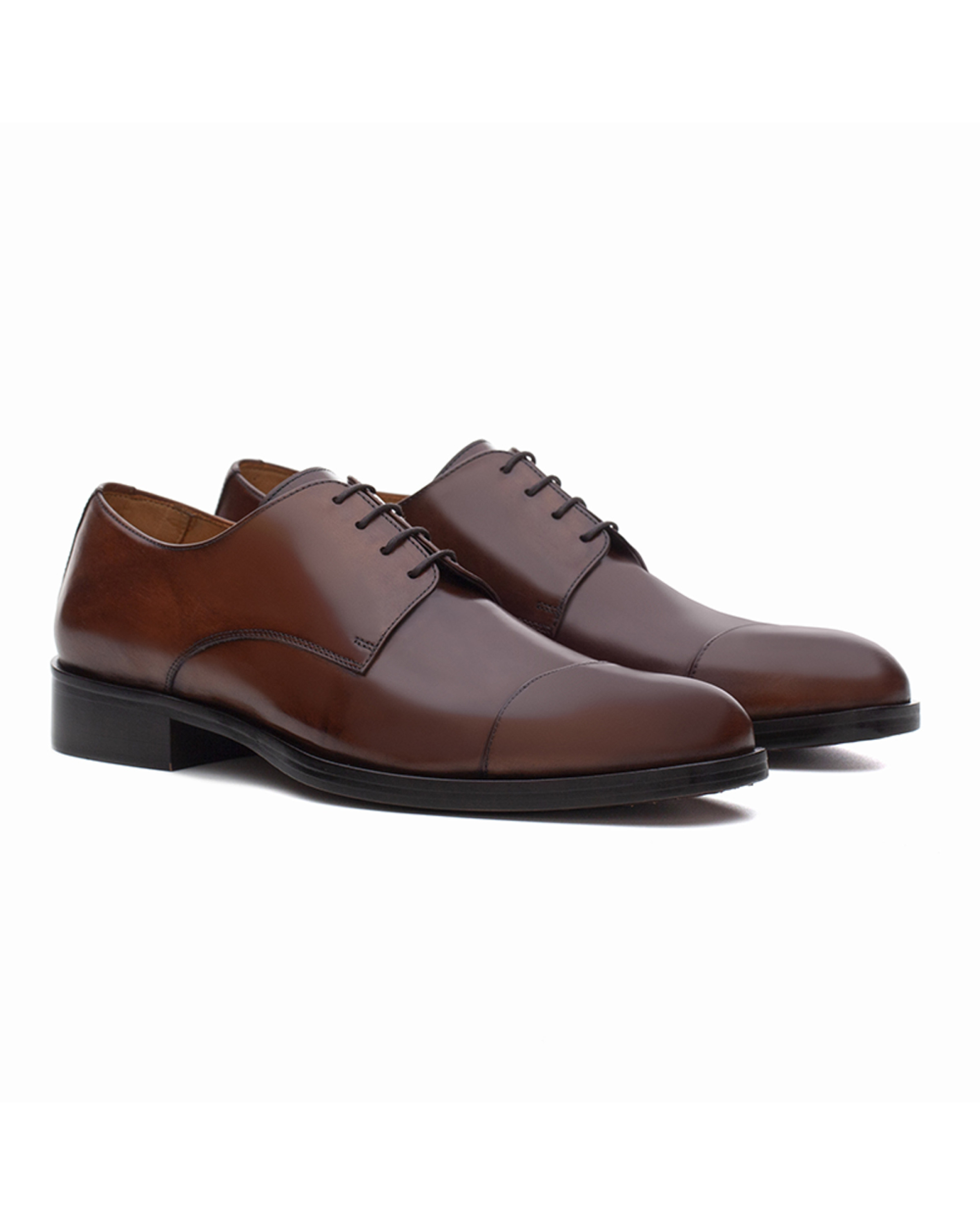 Sapato Social Derby Cap-toe Boyd Whisky